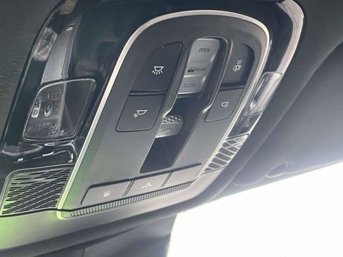 Used 2020 Hyundai Palisade Limited image 15