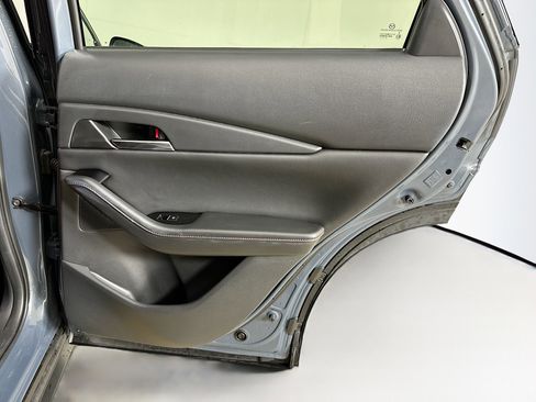 Used 2025 MAZDA CX-30 AWD 2.5 S w/ Preferred Package image 29