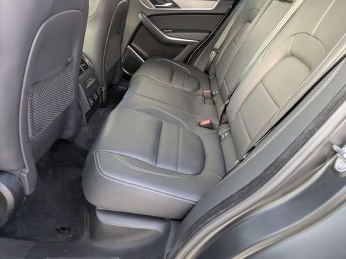 Used 2025 Jaguar F-PACE R-Dynamic S image 15