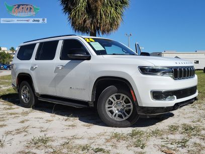 Used 2024 Jeep Wagoneer 4WD w/ HD Trailer Tow Package