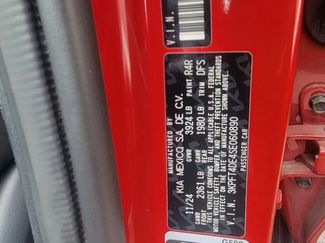 Used 2025 Kia K4 LXS video 2