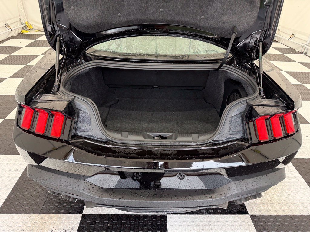 New 2026 Ford Mustang GT Premium w/ GT Performance Package RWD image 4