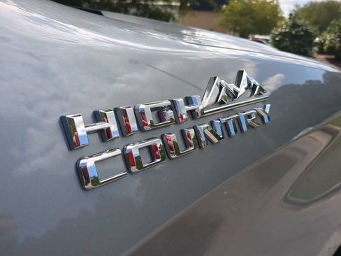 New 2026 Chevrolet Silverado 1500 High Country w/ High Country Premium Package AWD/4WD image 39