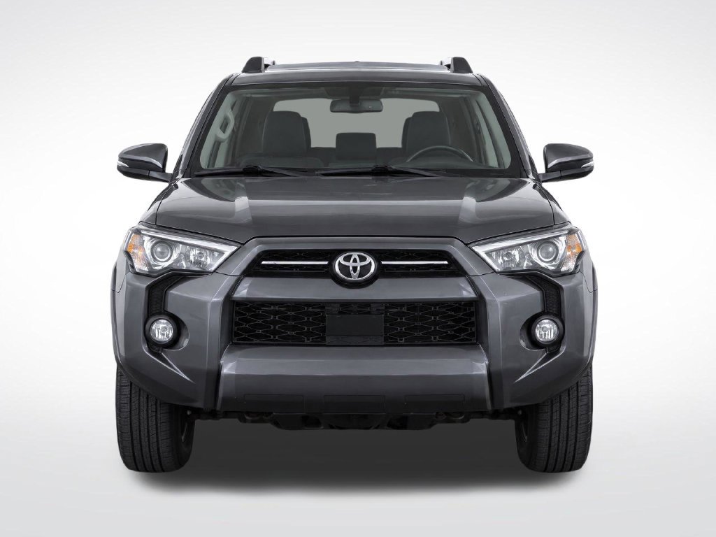 Used 2022 Toyota 4Runner SR5 Premium w/ Moonroof Package RWD image 5