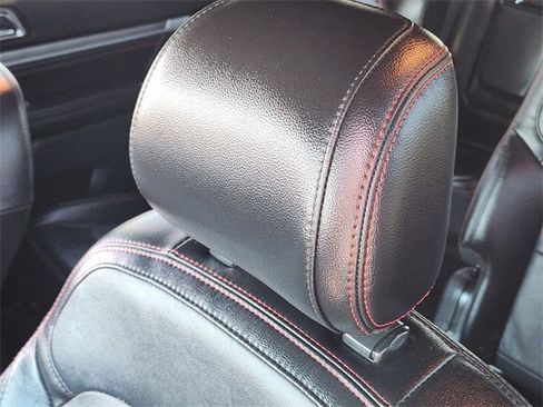 Used 2017 Ford Explorer Sport w/ Equipment Group 401A image 17