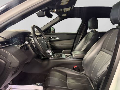 Used 2019 Land Rover Range Rover Velar S AWD/4WD image 14