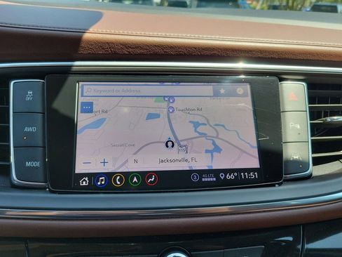 Used 2021 Buick Enclave Avenir w/ Avenir Technology Package AWD/4WD image 33