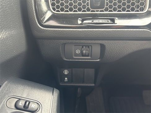 Used 2024 Honda Civic EX-L image 21