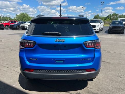 Used 2022 Jeep Compass Limited AWD/4WD image 5