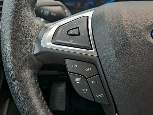 Certified 2024 Ford Edge SEL w/ Convenience Package AWD/4WD image 13