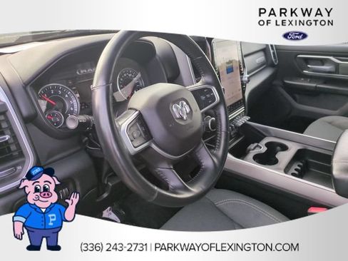 Used 2022 RAM 1500 Big Horn AWD/4WD image 15