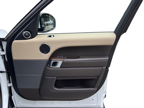 Used 2021 Land Rover Range Rover Sport HSE Silver Edition image 49