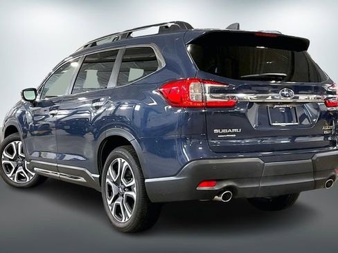 Used 2025 Subaru Ascent Touring image 12