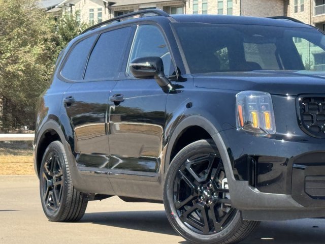 Used 2024 Kia Telluride EX X-Line AWD/4WD image 3