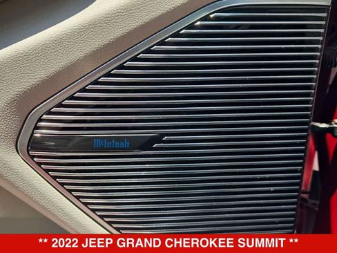 Used 2022 Jeep Grand Cherokee Summit w/ Adv Protech Group IV AWD/4WD image 30