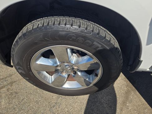 Used 2016 RAM 1500 Big Horn image 31