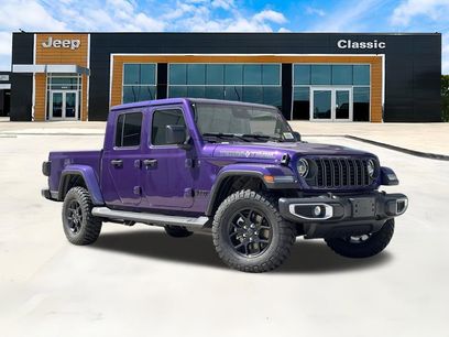 New 2026 Jeep Gladiator Sport