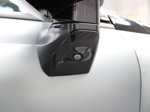 Used 2024 GMC Hummer EV 3X AWD/4WD image 57