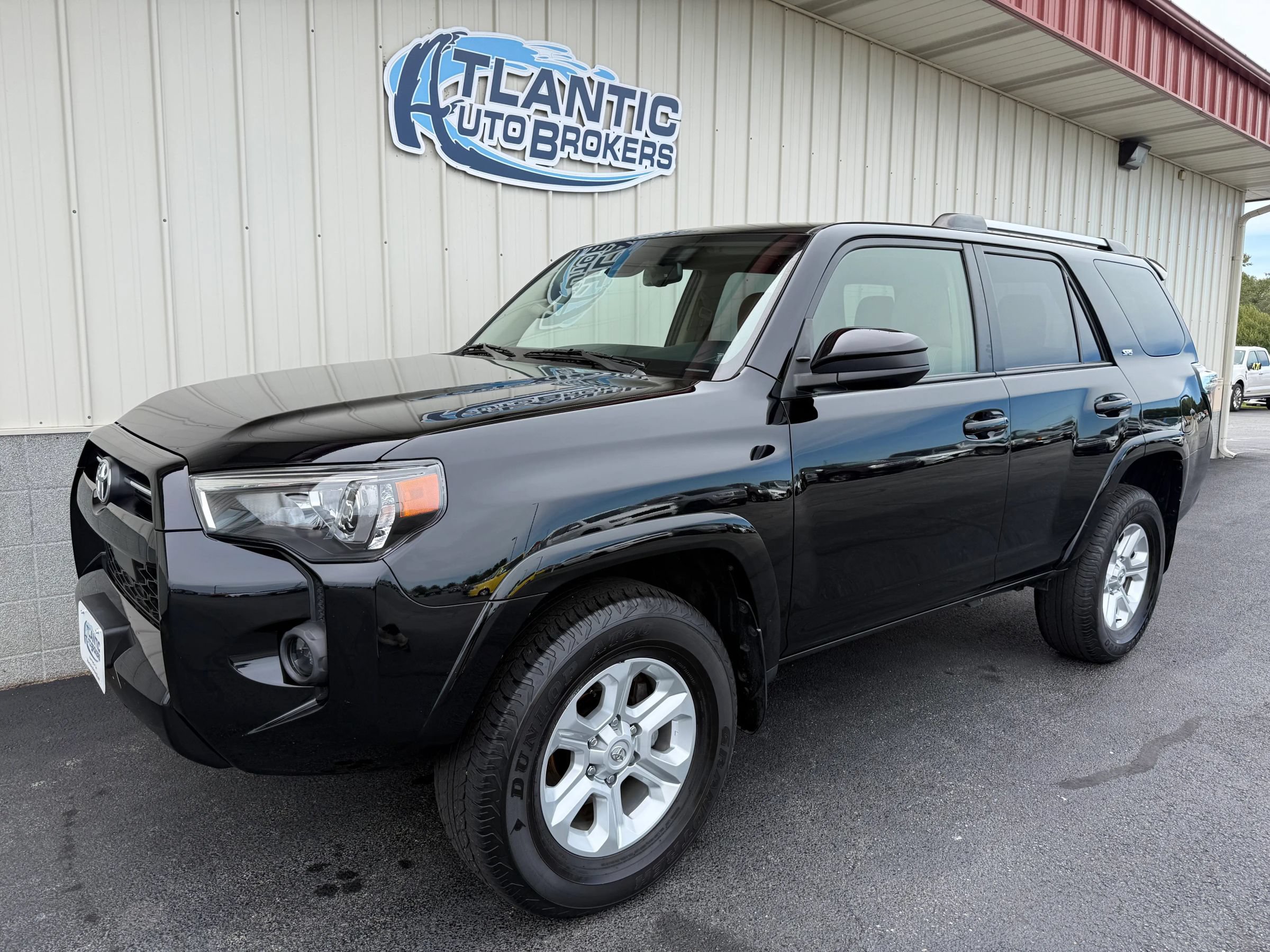 Used 2023 Toyota 4Runner SR5 AWD/4WD image 1