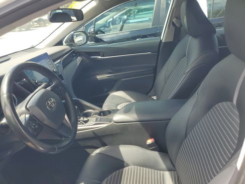 Used 2023 Toyota Camry SE FWD image 15