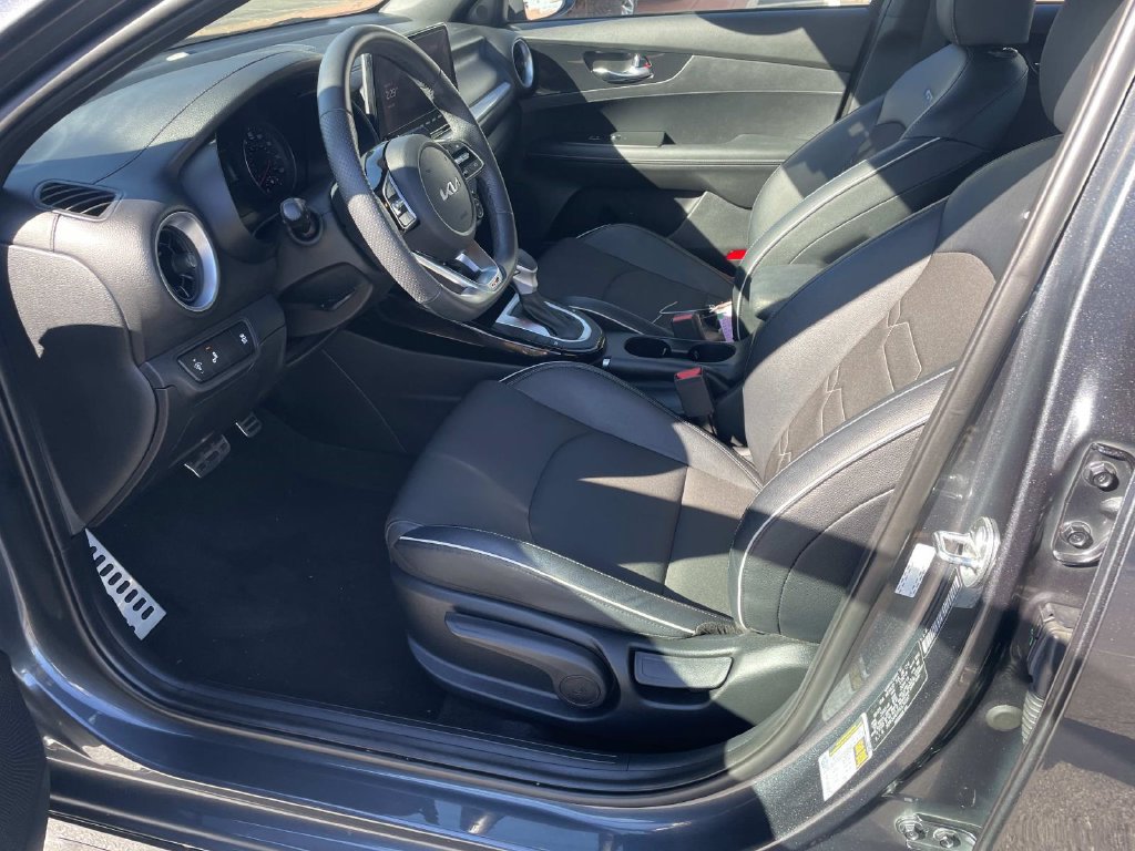 Used 2023 Kia Forte GT-Line FWD image 18