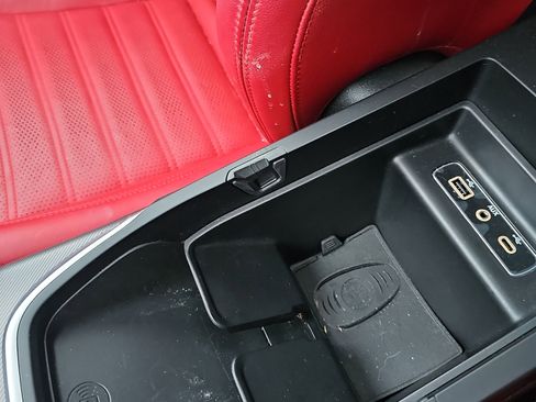 Used 2021 Alfa Romeo Giulia Ti Sport image 32