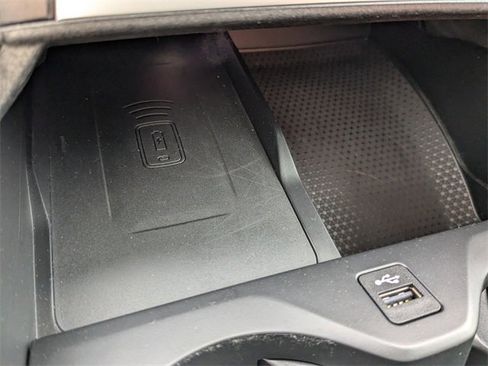 Used 2024 BMW X5 xDrive40i w/ Premium Package image 27