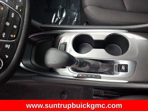 Used 2023 Chevrolet Malibu LT image 25