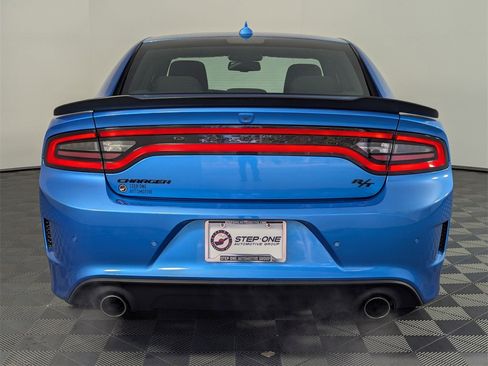 Used 2023 Dodge Charger R/T w/ Blacktop Package image 6