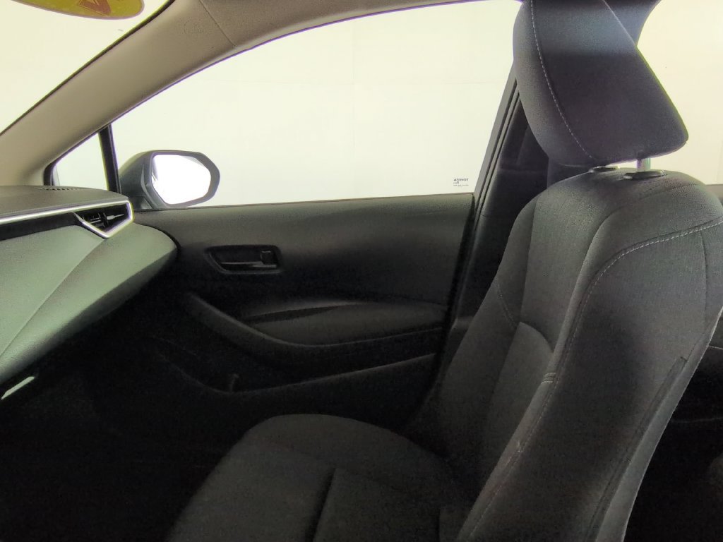 Used 2024 Toyota Corolla LE FWD image 28