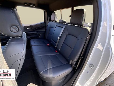 Used 2024 Chevrolet Colorado LT w/ LT Convenience Package III image 26