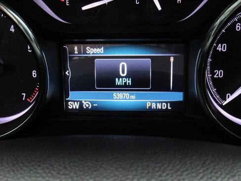 Used 2020 Buick Envision Essence image 30