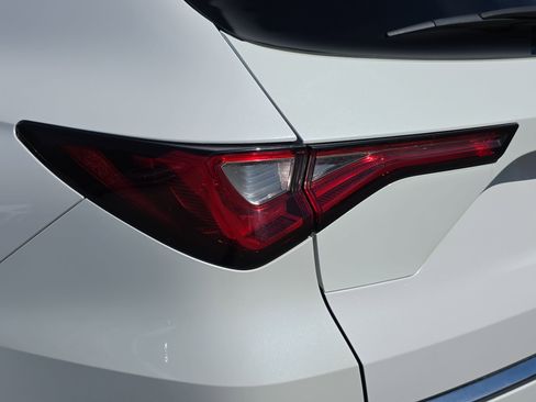 Certified 2023 Acura MDX SH-AWD w/ Advance Package image 33