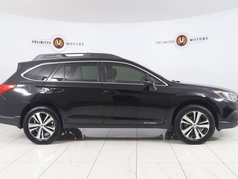 Used 2018 Subaru Outback 2.5i Limited image 2