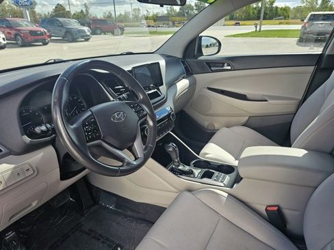 Used 2017 Hyundai Tucson Sport image 12