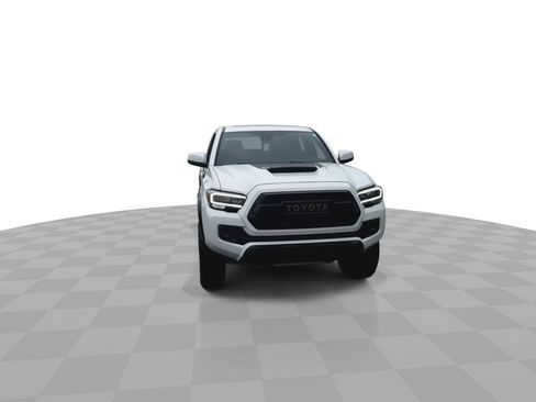 Used 2021 Toyota Tacoma TRD Pro image 3