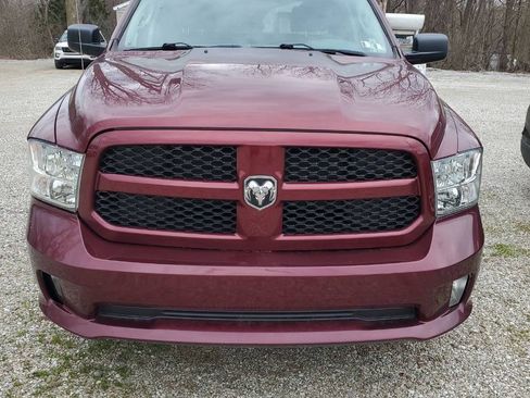 Used 2018 RAM 1500 Express AWD/4WD image 2