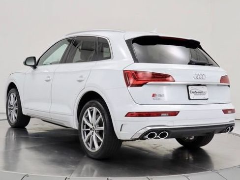 Used 2021 Audi SQ5 Premium Plus w/ Premium Plus Package AWD/4WD image 3