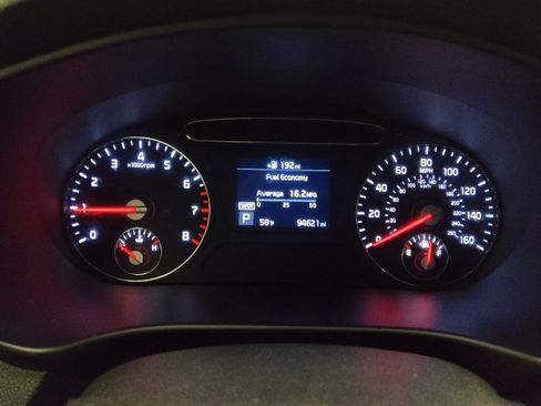 Used 2019 Kia Sorento L image 23