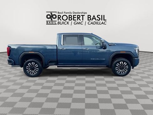 New 2026 GMC Sierra 2500 Denali Ultimate w/ Max Trailering Package AWD/4WD image 9
