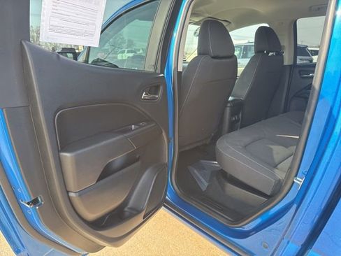 Used 2022 Chevrolet Colorado LT image 35