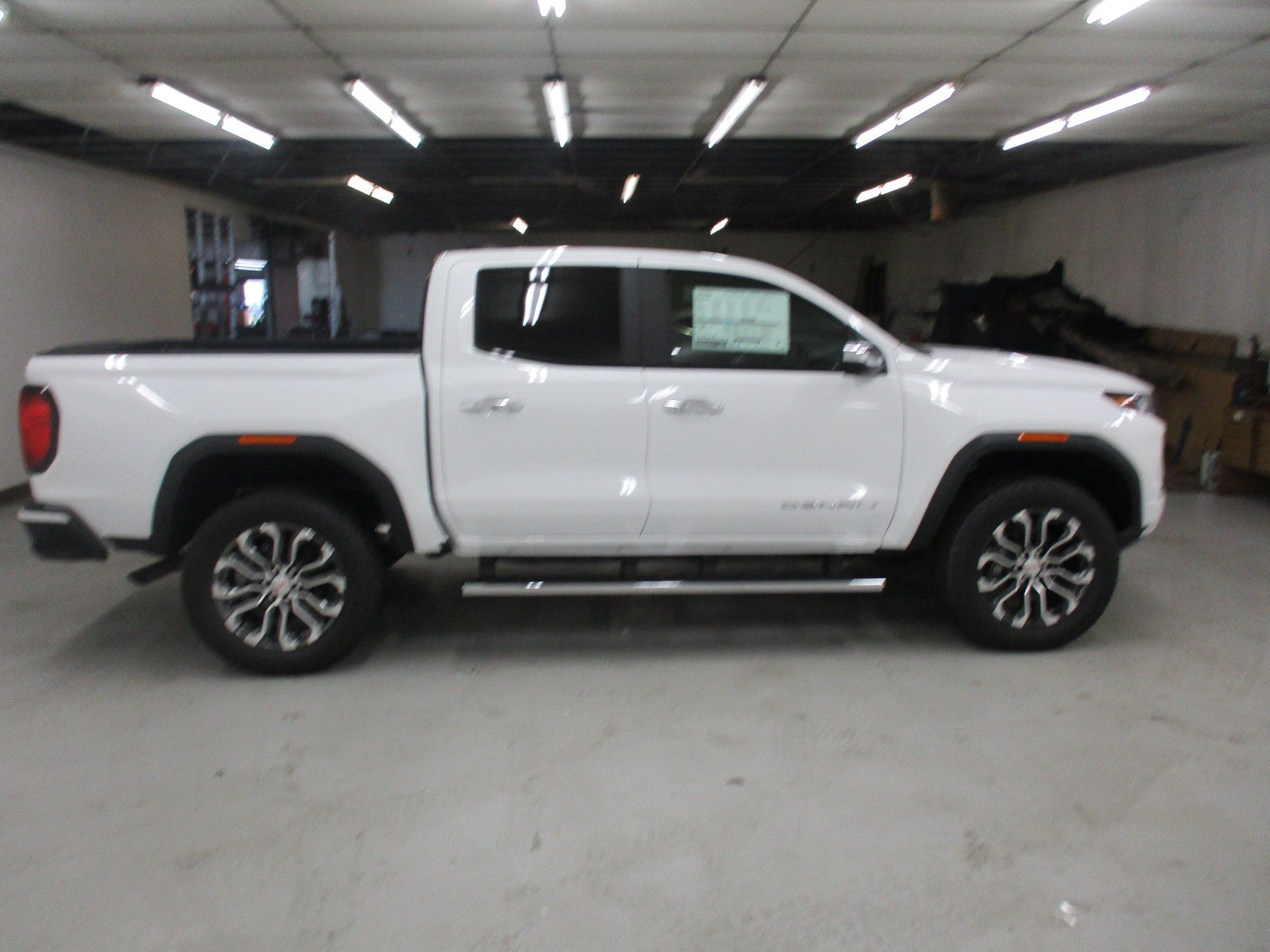 New 2026 GMC Canyon Denali AWD/4WD image 8