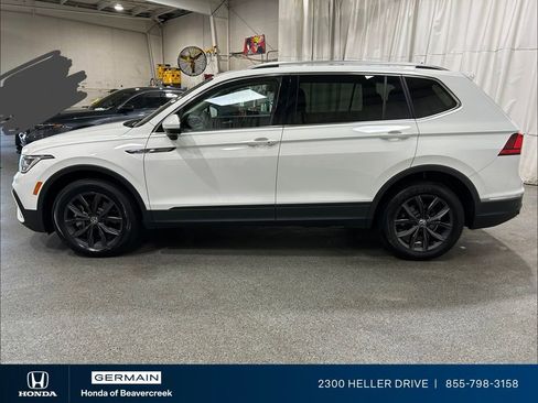 Used 2022 Volkswagen Tiguan SE AWD/4WD image 5