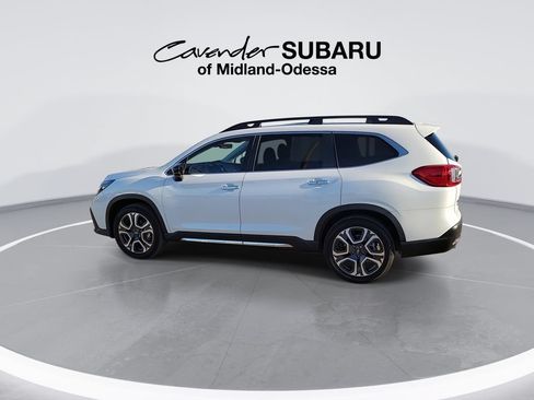 Used 2025 Subaru Ascent Touring AWD/4WD image 6