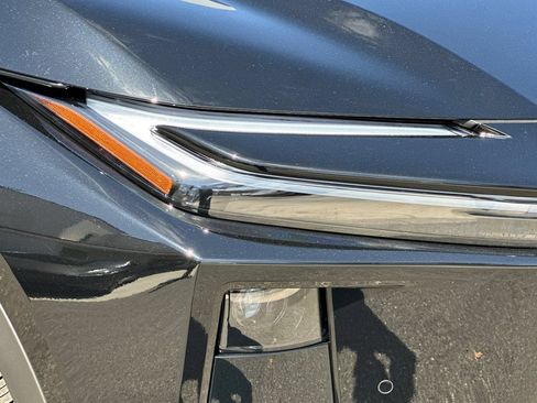 New 2026 Toyota C-HR AWD/4WD image 31