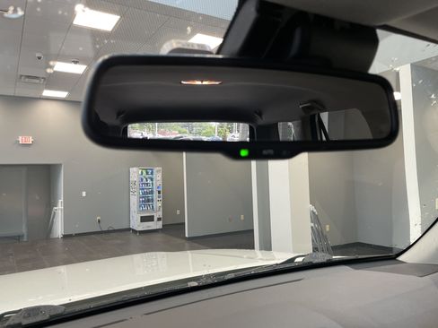 Used 2021 Toyota 4Runner SR5 AWD/4WD image 29