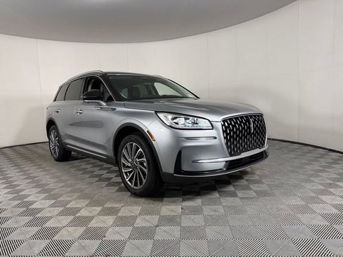 Used 2024 Lincoln Corsair Reserve w/ Equipment Group 201A AWD/4WD image 5