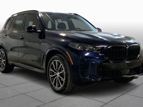 New 2026 BMW X5 xDrive40i w/ M Sport Package image 2