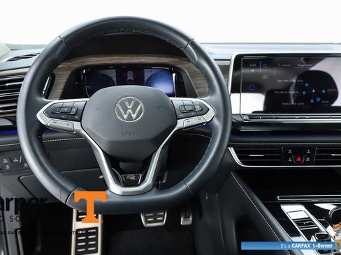 Used 2024 Volkswagen Atlas SEL Premium R-Line AWD/4WD image 60