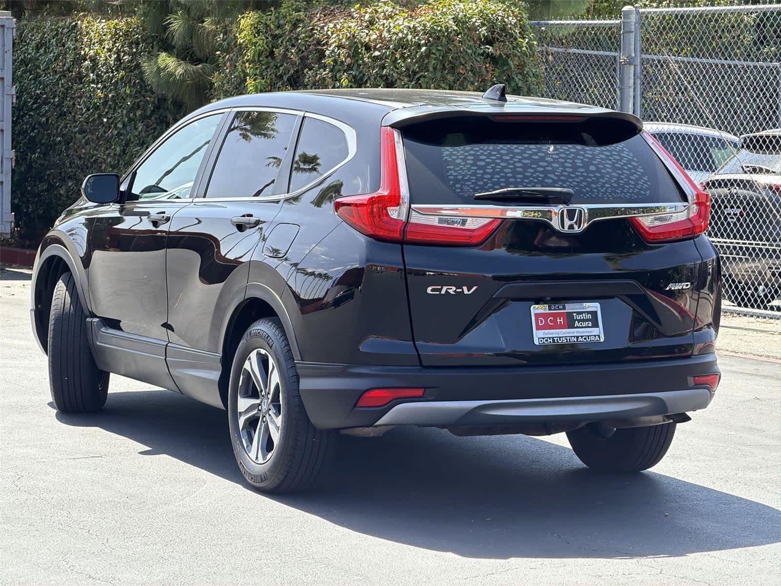 Used 2017 Honda CR-V LX image 5